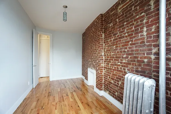 Rented by Rennit Inc. | media 7