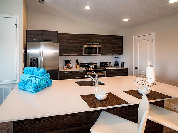2nd image of 119 Kenny Blvd