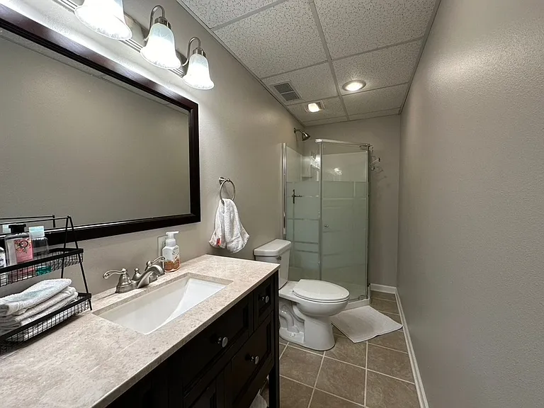 1709 Crabapple Ln — Photo 16