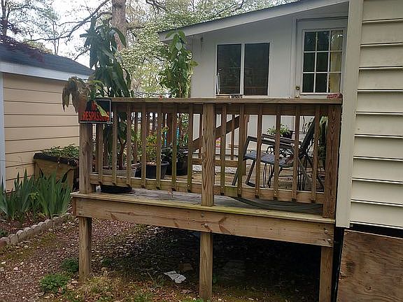 4th image of 10424 Colonial Estates Cir