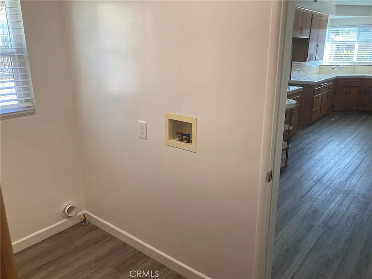 2308 S Fremont Ave — Photo 9