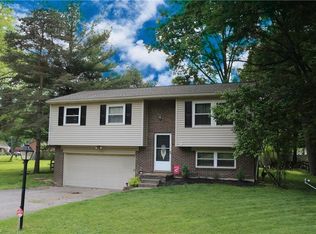 3422 Hiwood Ave, Stow, OH 44224