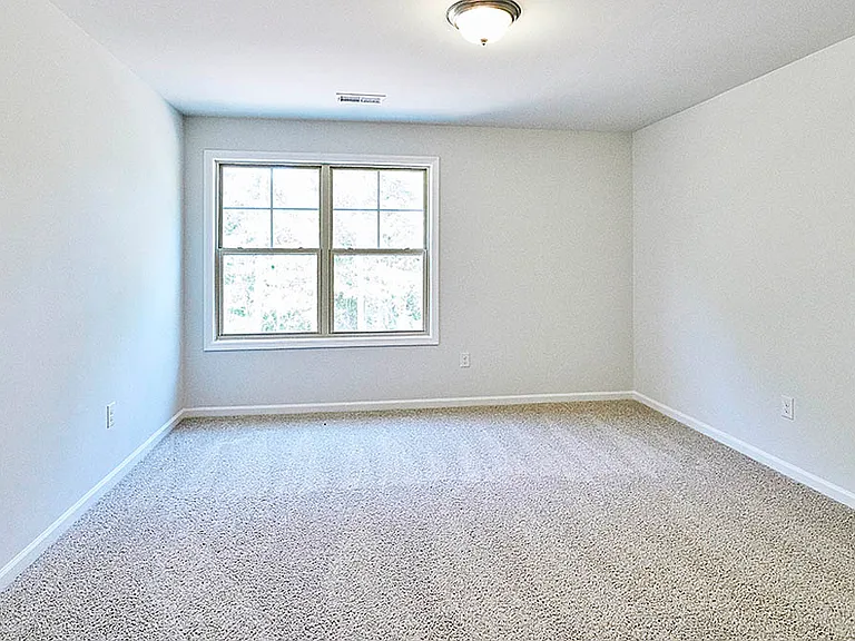 729 Andrade Dr — Photo 14