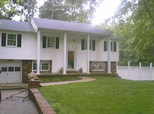1608 Coralie Ct, Pasadena, MD 21122