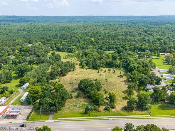 35 Graham St, Lavaca, AR 72941
