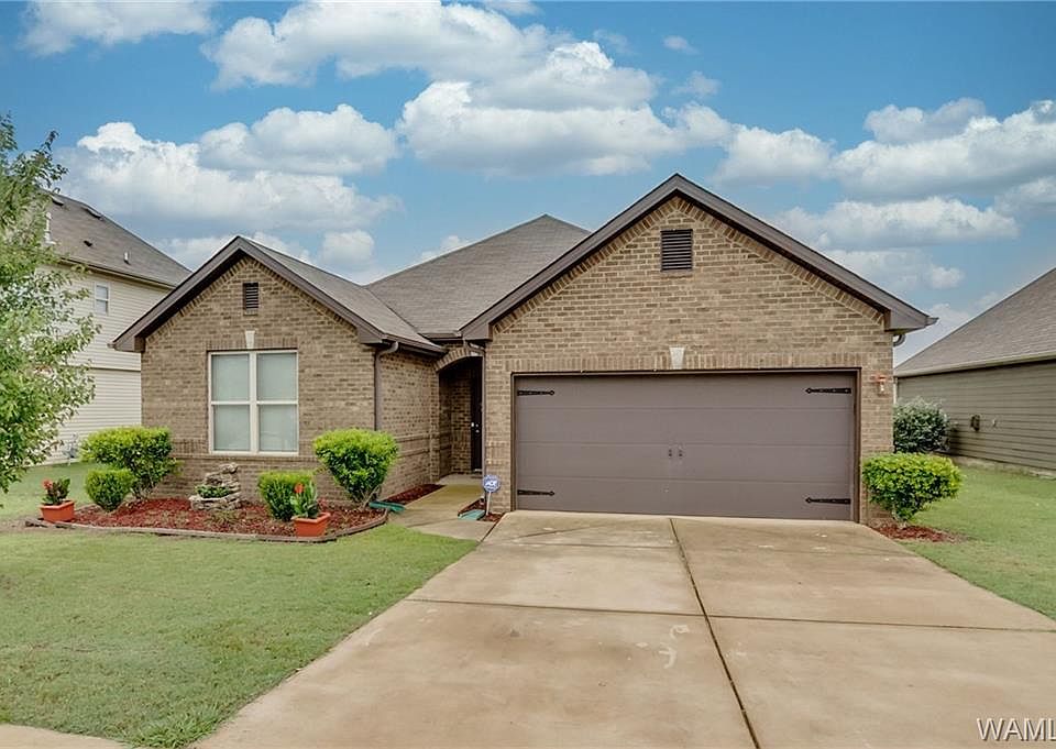 1st image of 1309 Maxwell Cir