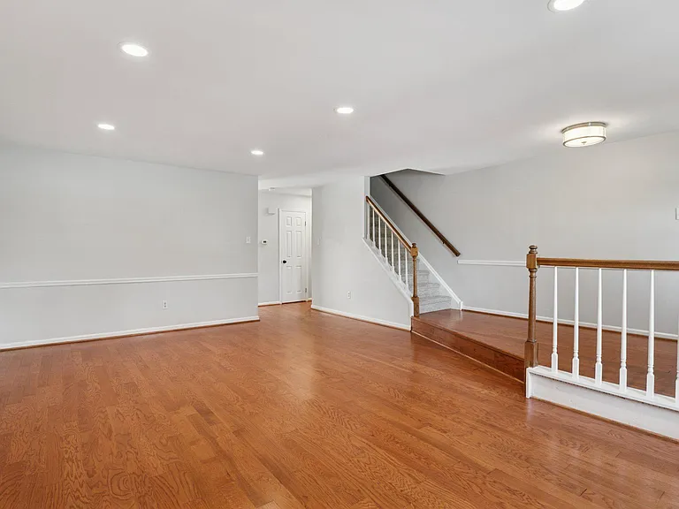 237 McIntosh Rd #82 — Photo 3