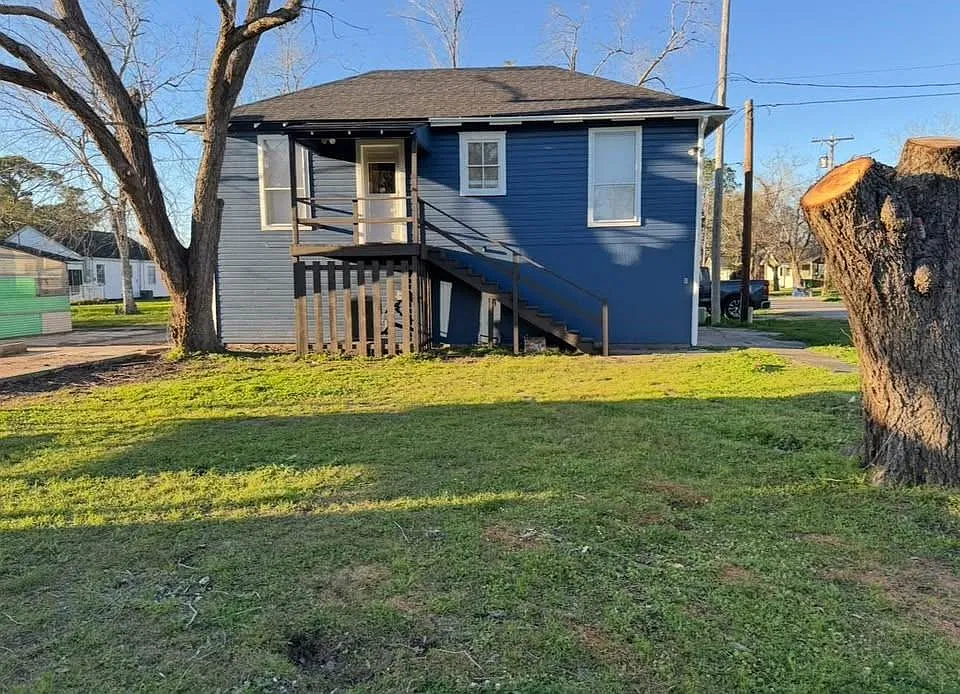 2 bed, 1.0 bath, 680 sqft, $1,100 — Photo 2