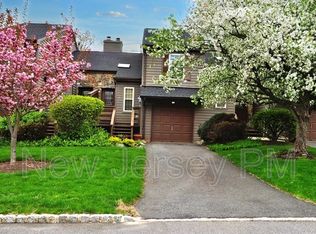 8D Brookline Ct, Princeton, NJ 08540