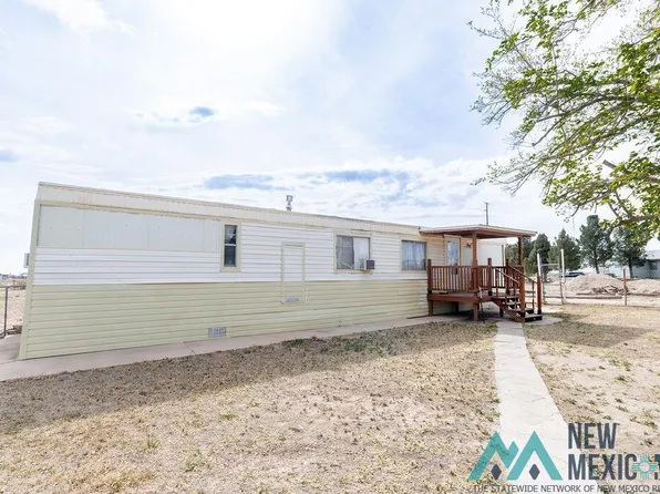 5706 S Thomason Rd, Carlsbad, NM 88220