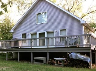 5672 S Rapids Rd, Branch, MI 49402