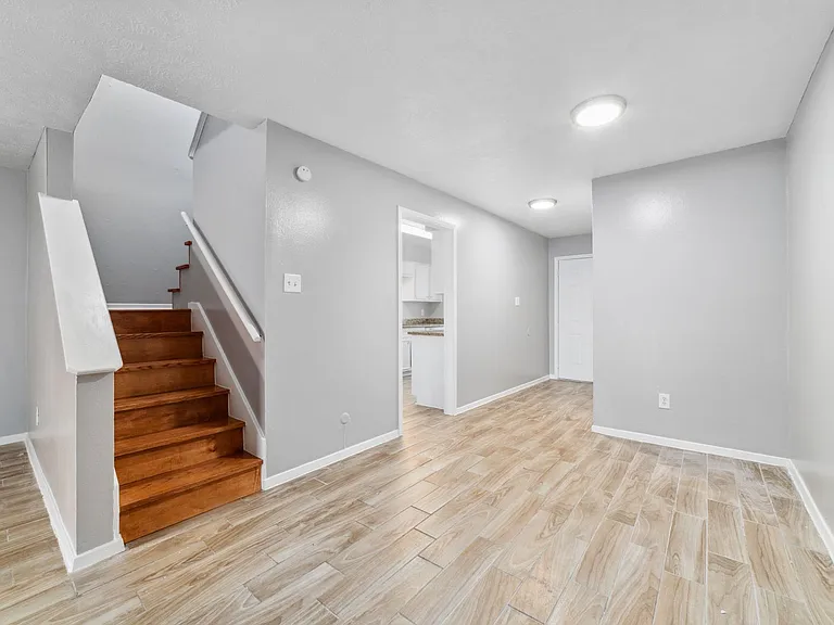 Audrey Lane Townhomes — Photo 28