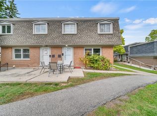 78 Borden Pkwy UNIT 11, Kitchener, ON N2M 3T4