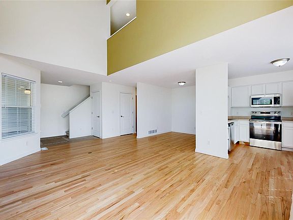 5th image of 9582 Deerhorn Court #58