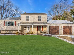 5 Lola Ln, Matawan, NJ 07747