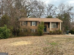 106 Woodridge Dr, Warner Robins, GA 31088