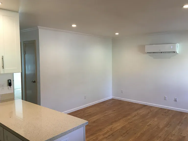 426 Even St #2 — Photo 7