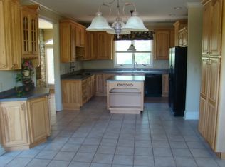 1365 Saddle Club Way, Lexington, KY