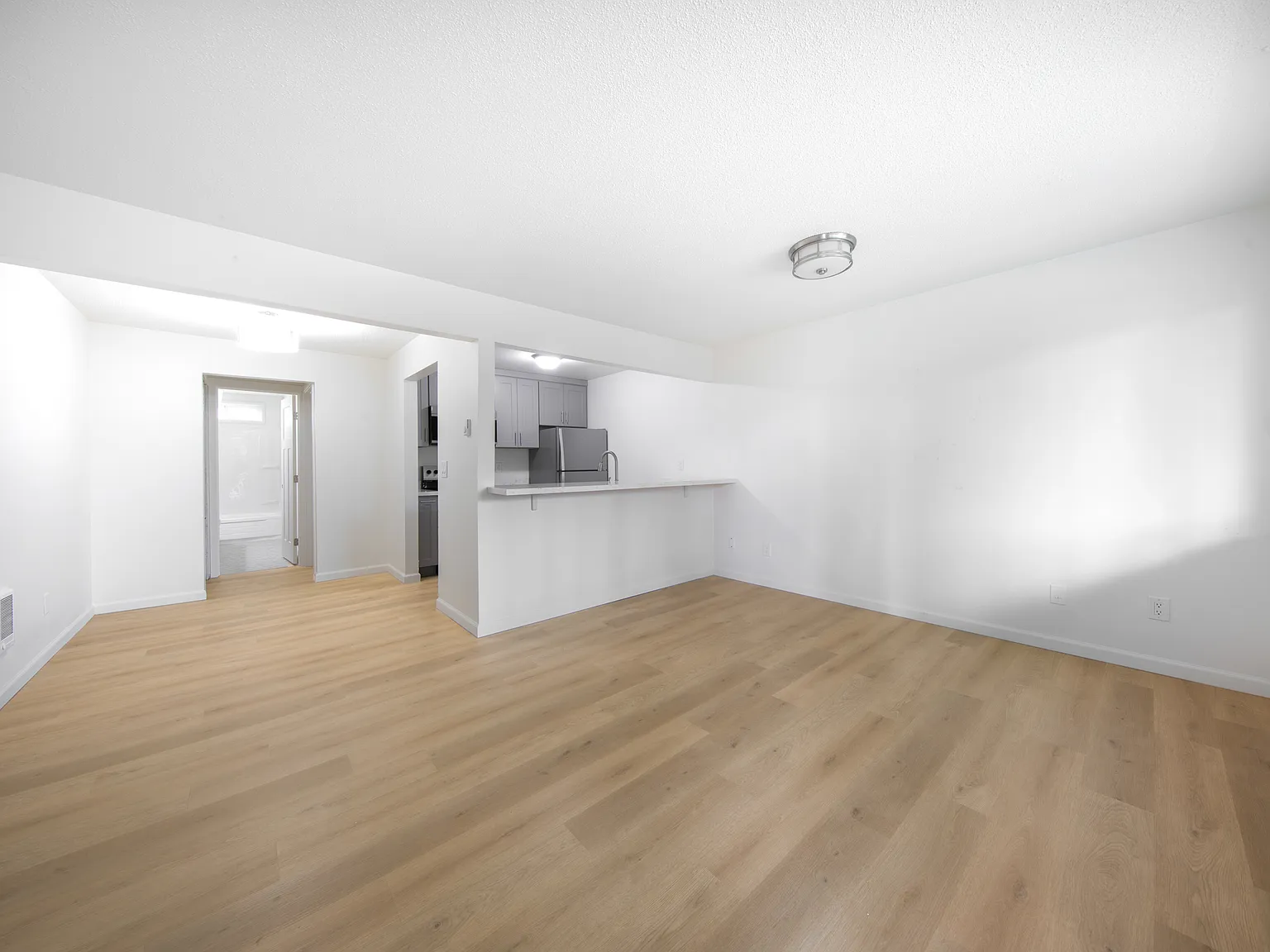 1 bed, 650 sqft, $1,495 — Photo 3