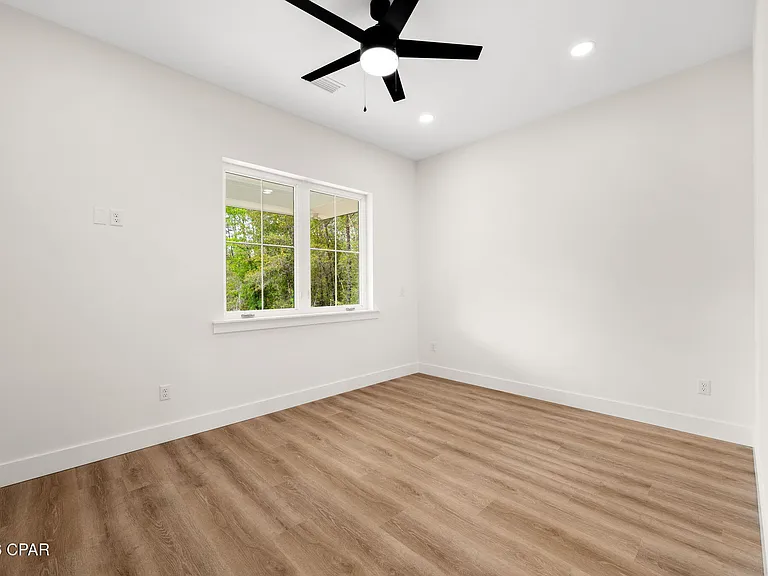 114 Lake Merial Trl — Photo 42