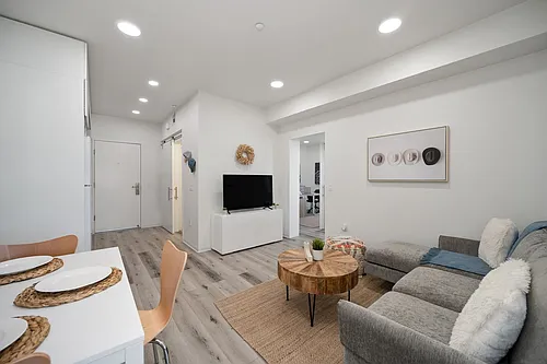 Floor plan 401