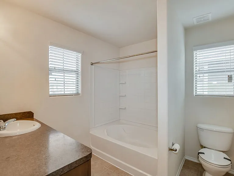 2638 Ensbrook Meadow Ln — Photo 11