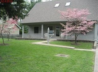 823 N Forest Ave, Saint Louis, MO