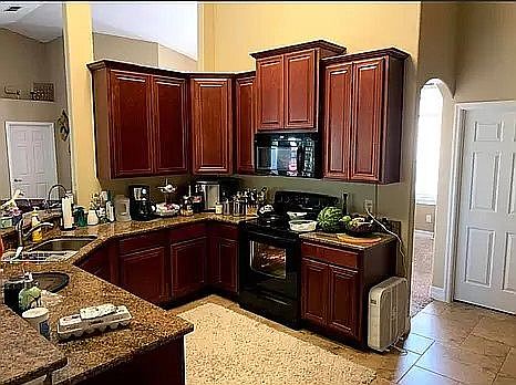 3rd image of 455 Waterwood Ct