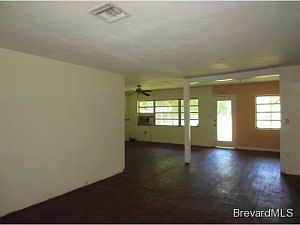 2nd image of 2310 Lee Ave