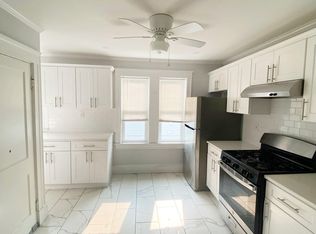 32 Lyon St APT 3, Dorchester, MA 02122