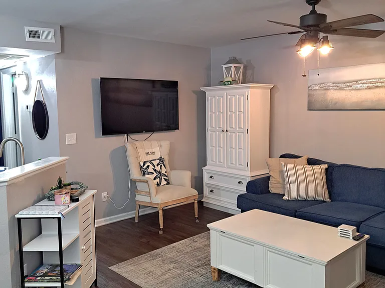 804 S Memorial Blvd — Photo 2