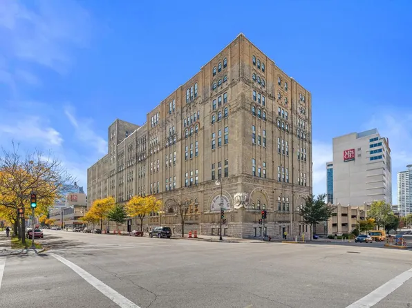 270 East Highland AVENUE #715, Milwaukee, WI 53202