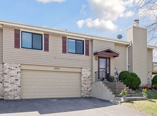 5237 Beachside Dr, Minnetonka, MN 55343