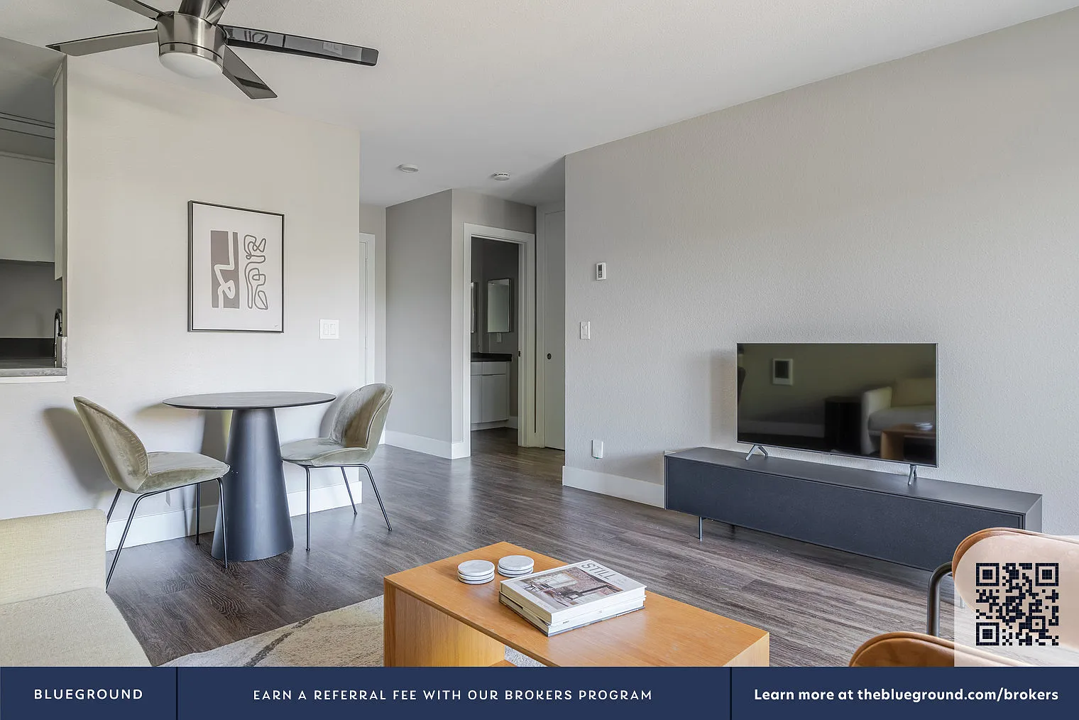 1 bed, 1.0 bath, 725 sqft, $3,600 — Photo 3