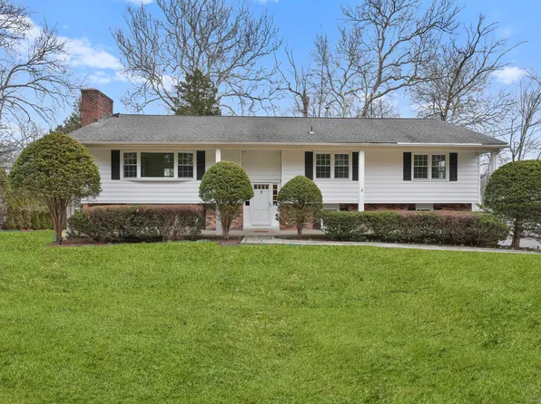 715 Stillwater Road, Stamford, CT 06902