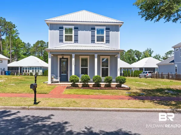2620 Bienville Ave, Gulf Shores, AL 36542