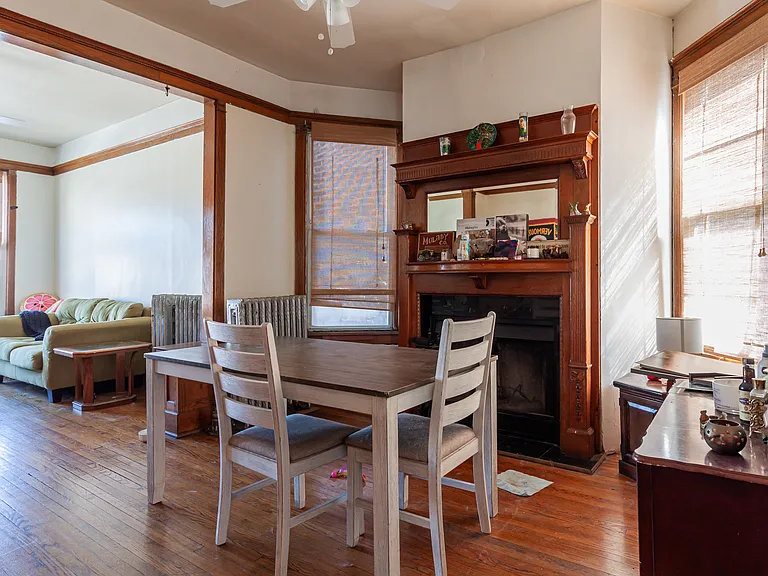 3324 N Clark St #3 — Photo 3