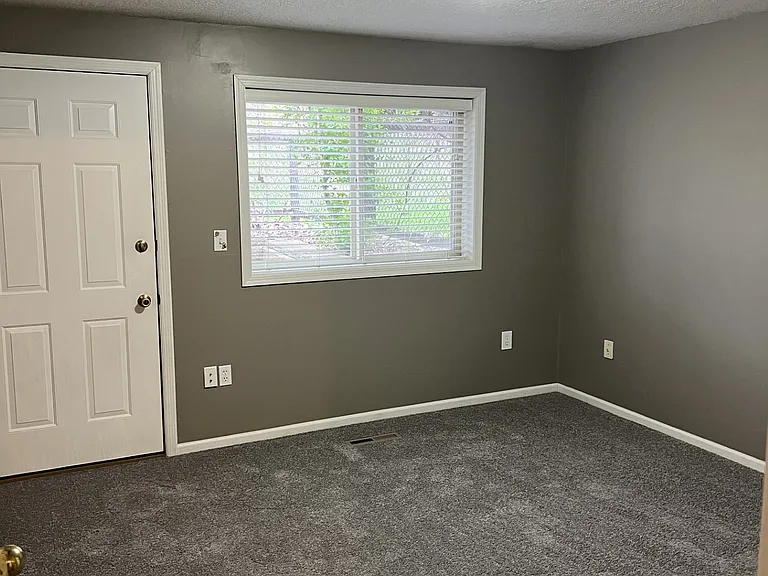 214 Meadowlark Ln #214B — Photo 6