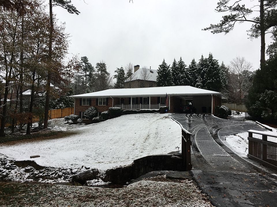 2nd image of 848 Stovall Blvd NE