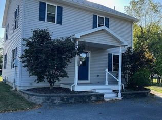 615 Crisscross Rd, Fleetwood, PA 19522