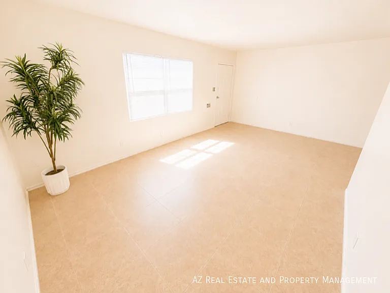 1507 N 15th Ave — Photo 11