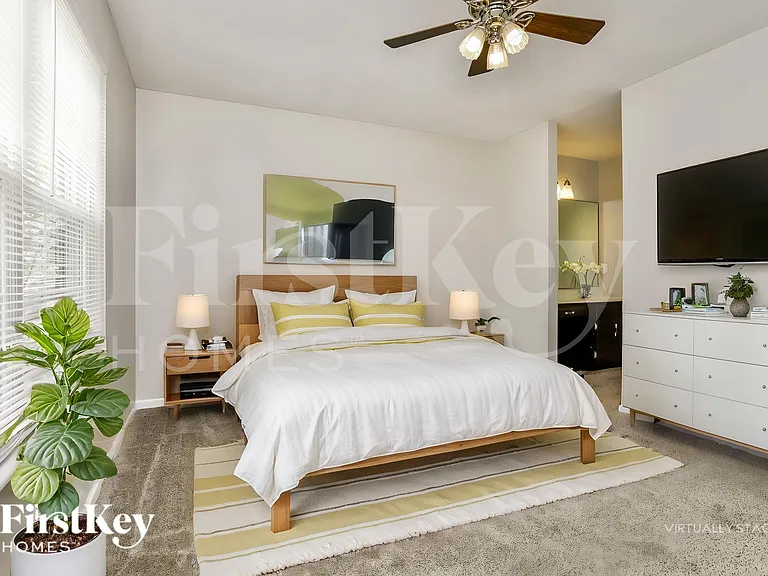 221 Brookmont Farm Ct — Photo 12