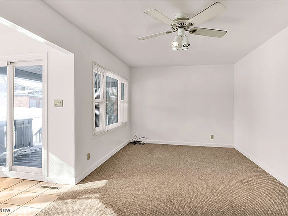 4th image of 24 Erskine Ave