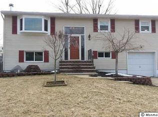 45 Goldweber Ave, Jackson, NJ 08527