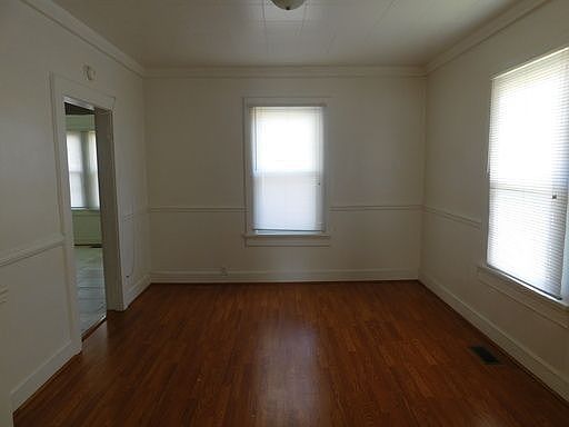 5th image of 308 N 21st Ave