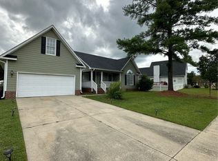 3534 Harrisburg Dr, Fayetteville, NC 28306