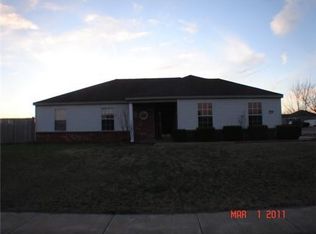 2782 Hidden Lake St, Springdale, AR 72764