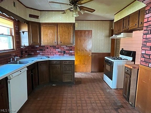 5th image of 516 Oak Knoll Ave SE