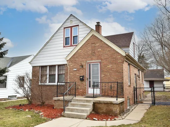 2034 South 72nd STREET, West Allis, WI 53219