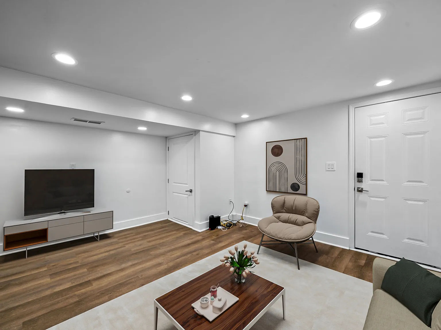 1 bed, 750 sqft, $1,300 — Photo 4